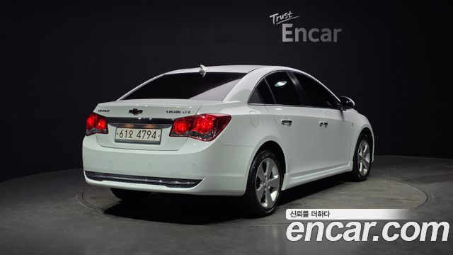 Chevrolet Korea Cruze 2011 — photo 2