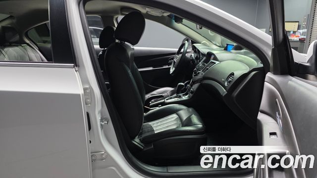 Chevrolet Korea Cruze 2011 — photo 11