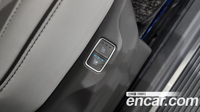 Hyundai Staria 2022 — photo 18