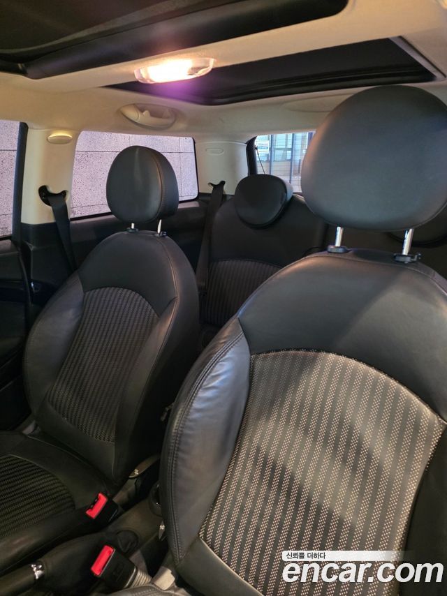 Mini Cooper 2013 — photo 16