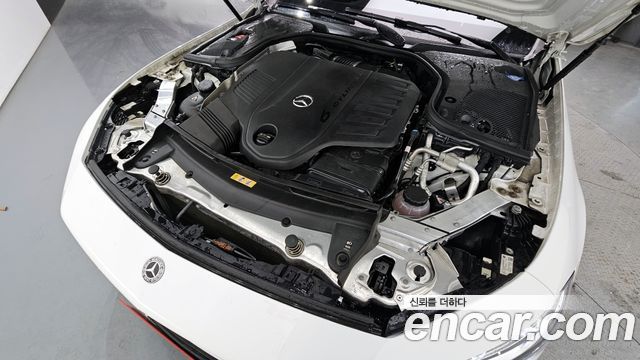Mercedes-Benz CLS-Class 2020 — photo 6