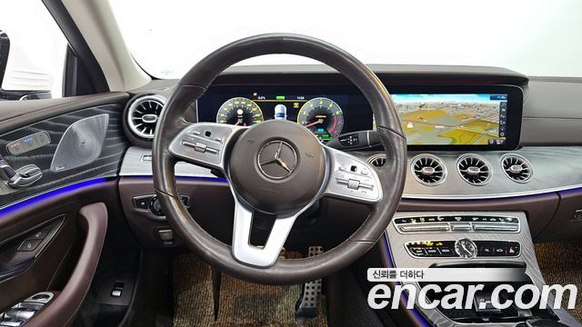 Mercedes-Benz CLS-Class 2020 — photo 13
