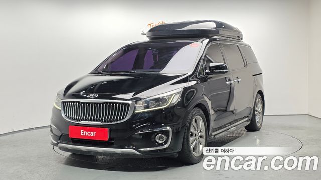 Kia Canival 2017 — photo 1