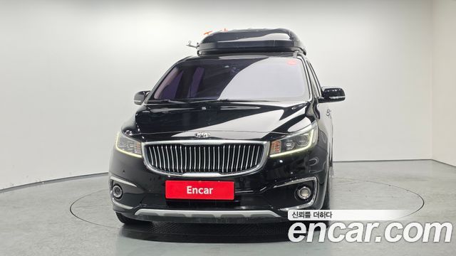 Kia Canival 2017 — photo 3