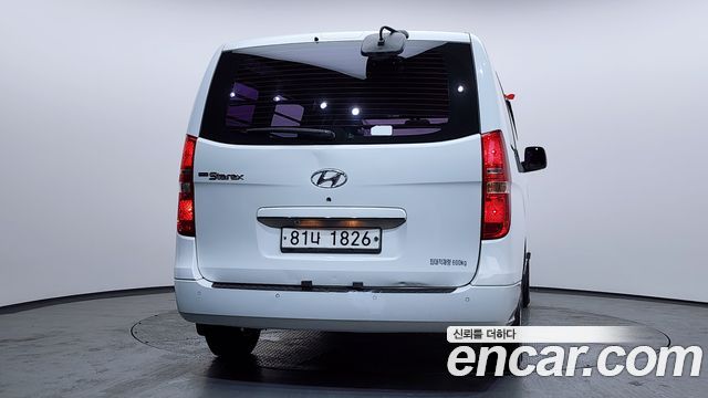 Hyundai Starex 2015 — photo 4