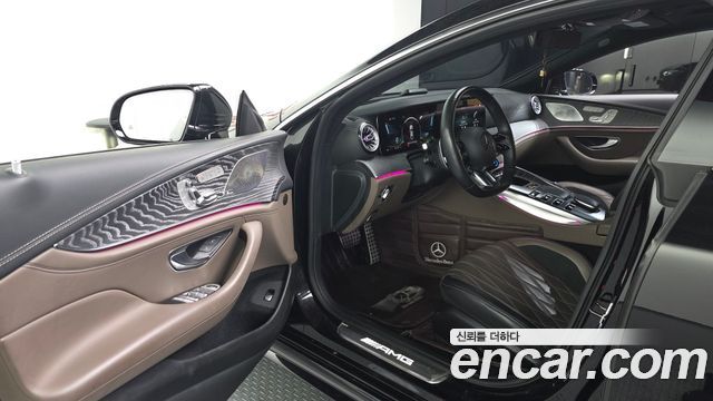 Mercedes-Benz AMG GT 2023 — photo 10