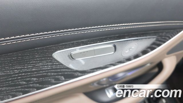 Mercedes-Benz AMG GT 2023 — photo 18