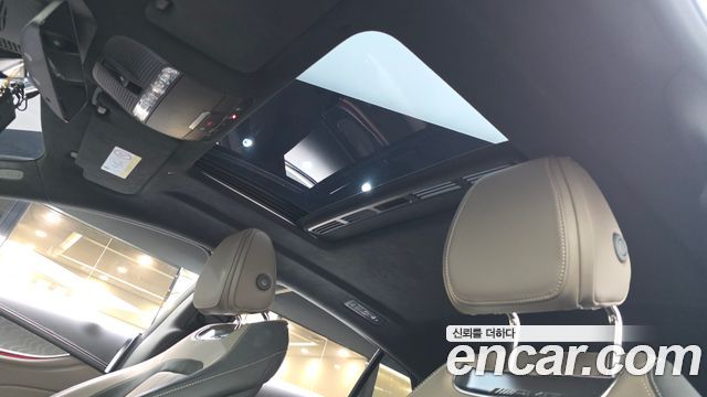 Mercedes-Benz AMG GT 2023 — photo 19