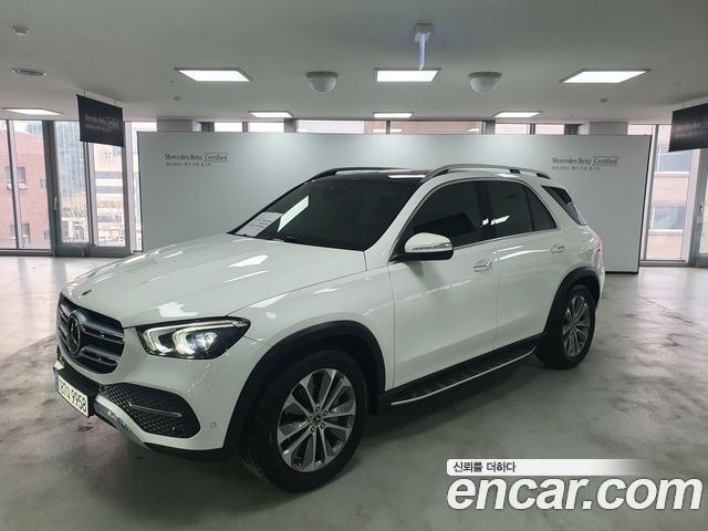 Mercedes-Benz GLE-Class 2021 — photo 1