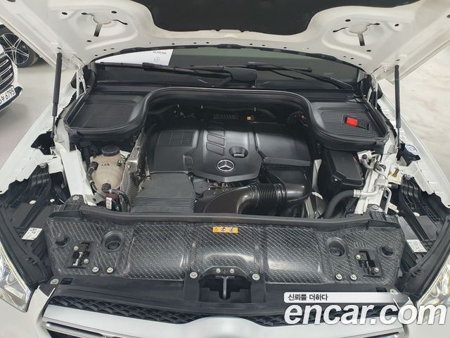 Mercedes-Benz GLE-Class 2021 — photo 6