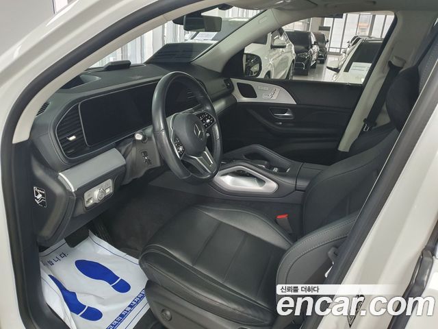 Mercedes-Benz GLE-Class 2021 — photo 9
