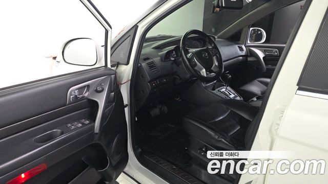 KG Mobility KORANDO 2018 — photo 10