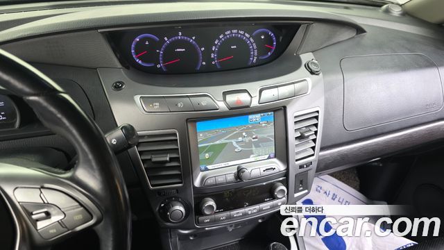 KG Mobility KORANDO 2018 — photo 15