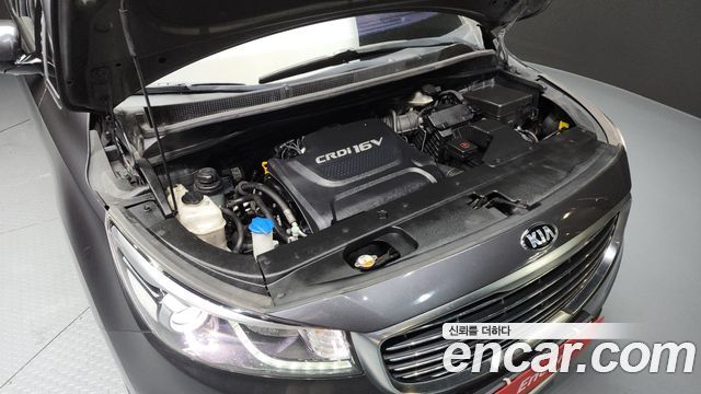 Kia Canival 2018 — photo 6