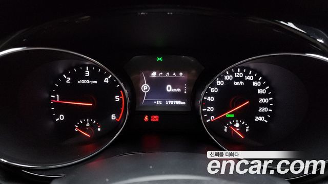 Kia Canival 2018 — photo 8