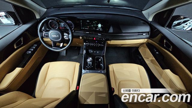 Kia Canival 2023 — photo 7