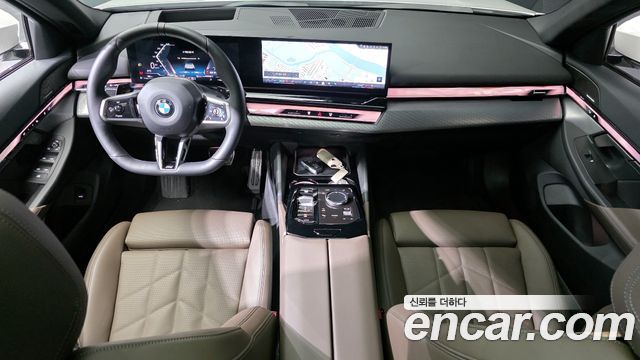 BMW 5-Series 2025 — photo 7