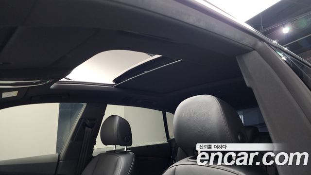 Audi Q8 2021 — photo 19