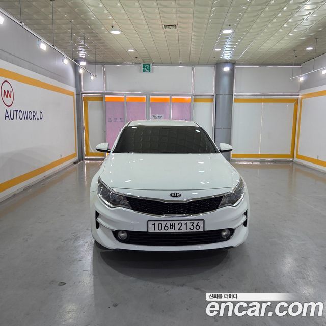 Kia K5 2018 — photo 1