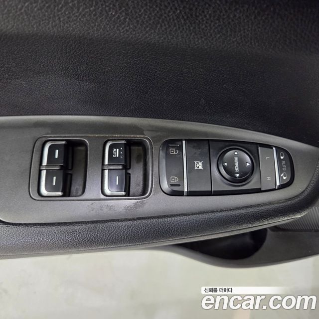 Kia K5 2018 — photo 8