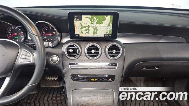 Mercedes-Benz GLC-Class 2018 — photo 14