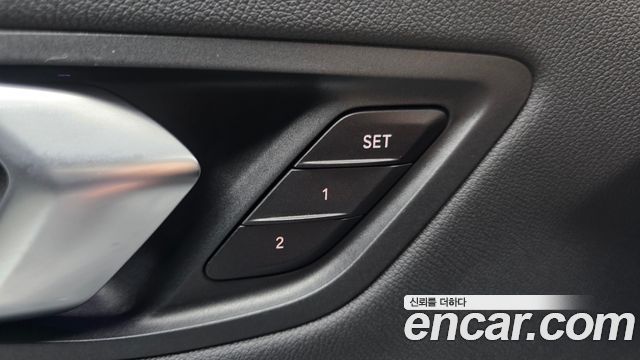 BMW 2-Series 2022 — photo 16