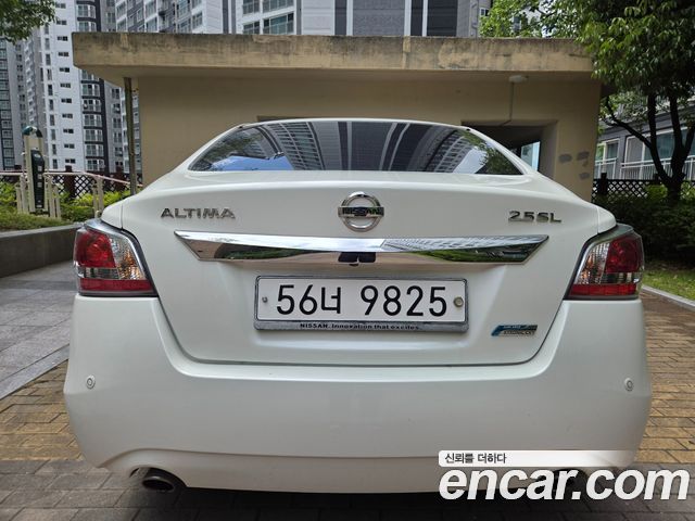 Nissan Altima 2014 — photo 7