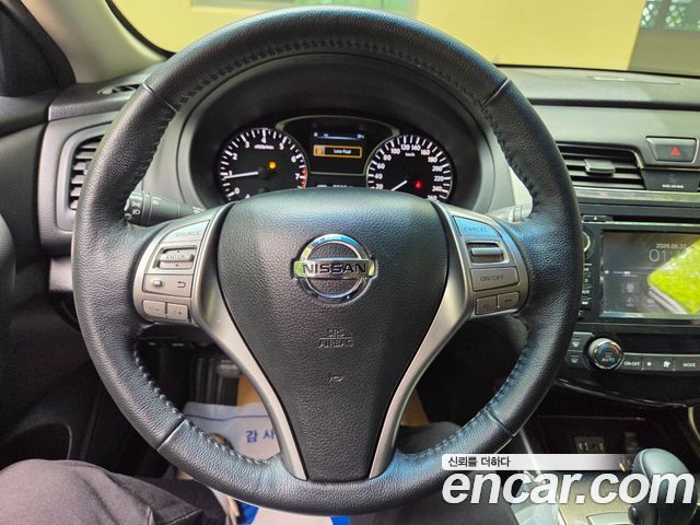 Nissan Altima 2014 — photo 12