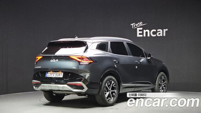Kia Sportage 2023 — photo 2