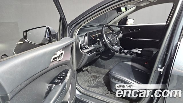 Kia Sportage 2023 — photo 10