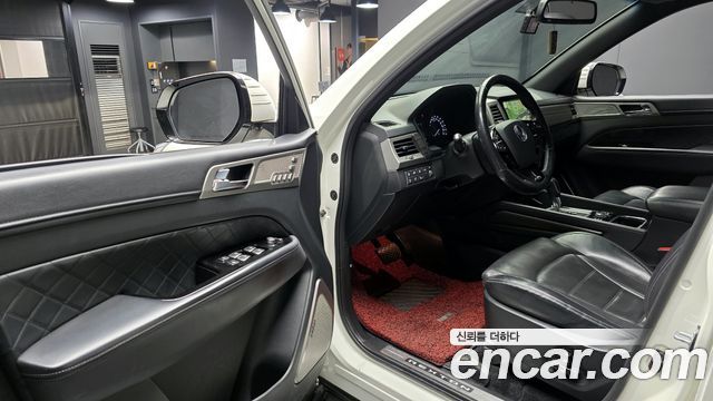 KG Mobility Rexton 2018 — photo 11