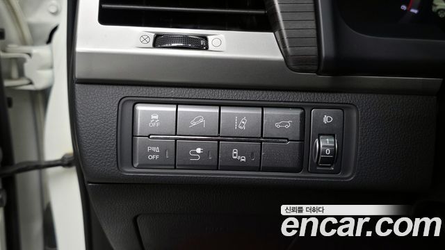 KG Mobility Rexton 2018 — photo 14
