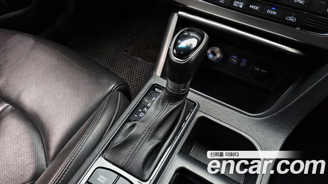 Hyundai Sonata 2015 — photo 9