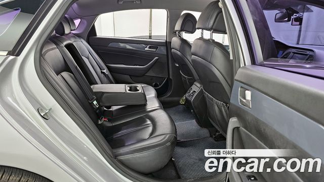 Hyundai Sonata 2015 — photo 12