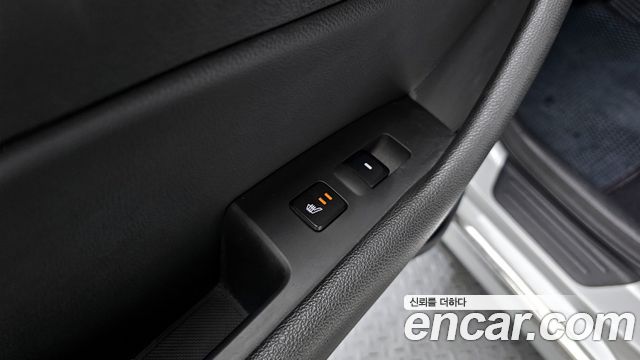 Hyundai Sonata 2015 — photo 17
