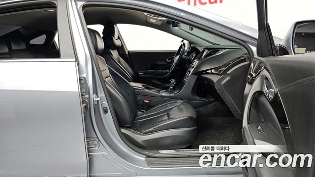 Hyundai Grandeur 2015 — photo 10