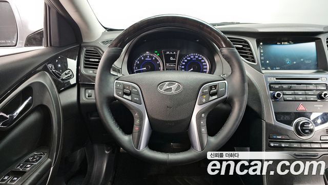 Hyundai Grandeur 2015 — photo 13