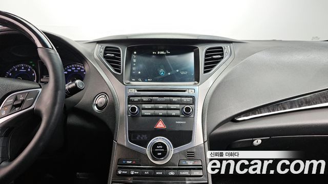 Hyundai Grandeur 2015 — photo 15