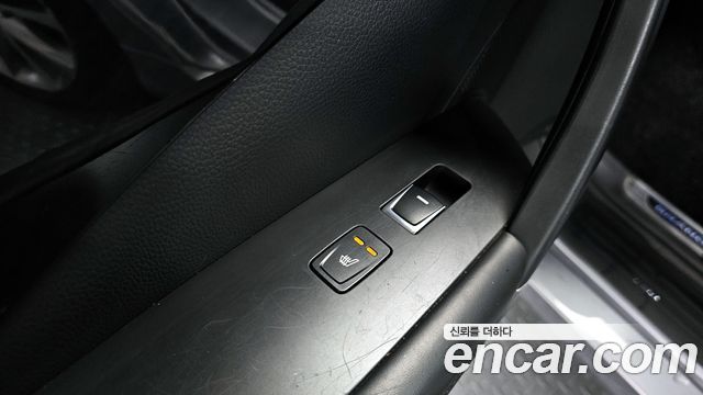 Hyundai Grandeur 2015 — photo 17