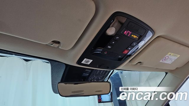 Kia Canival 2023 — photo 18