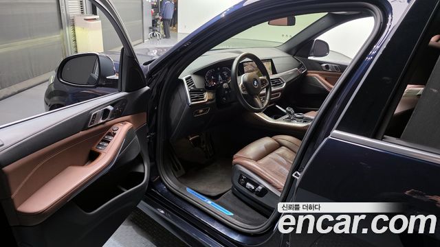 BMW X5 2022 — photo 10