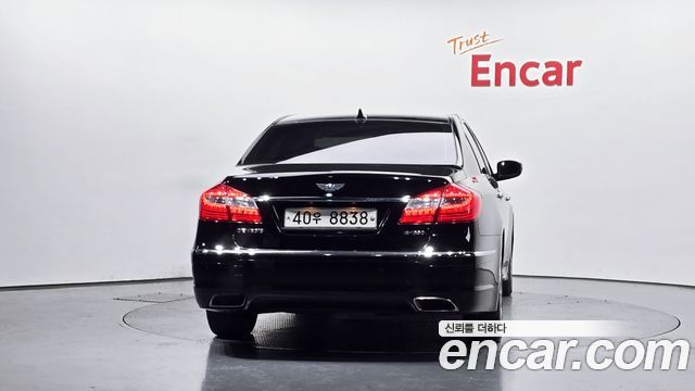 Hyundai Genesis 2012 — photo 4