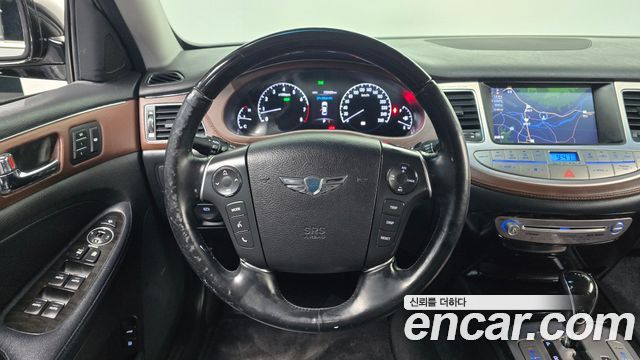 Hyundai Genesis 2012 — photo 13