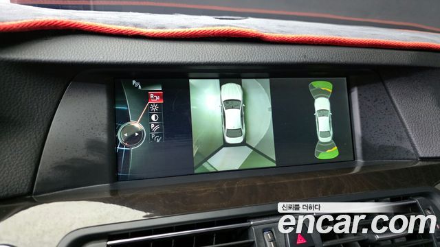 BMW 5-Series 2013 — photo 16