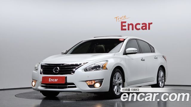 Nissan Altima 2016 — photo 1
