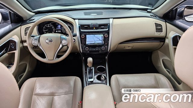 Nissan Altima 2016 — photo 7