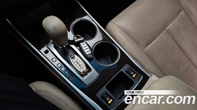 Nissan Altima 2016 — photo 9