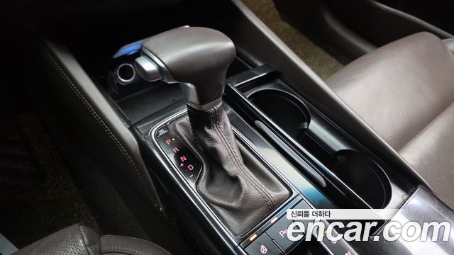 Kia K7 2017 — photo 9