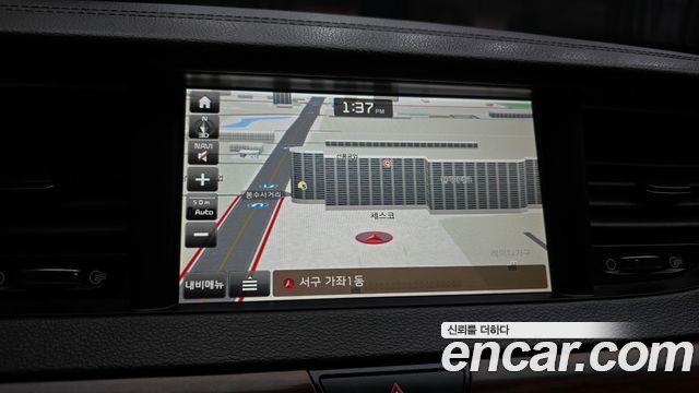 Kia K7 2017 — photo 15