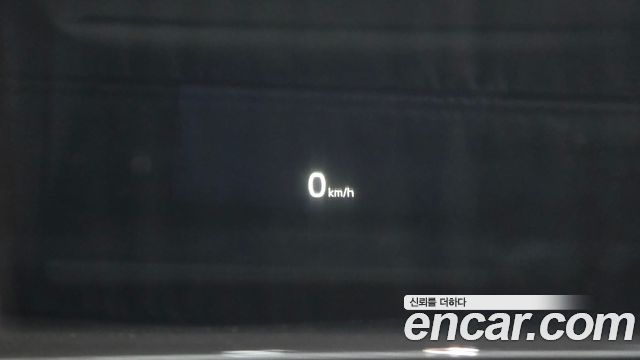 Kia K7 2017 — photo 18